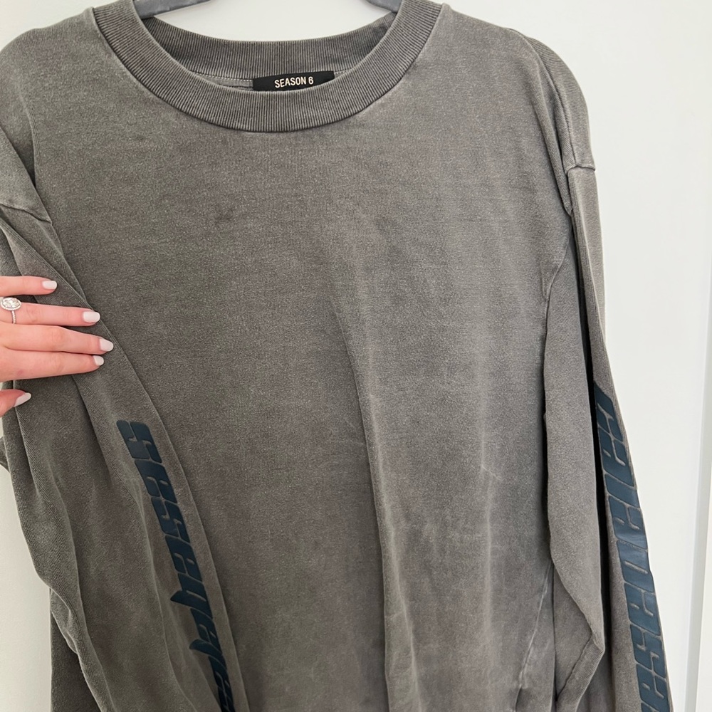 Yeezy calabasas tshirt